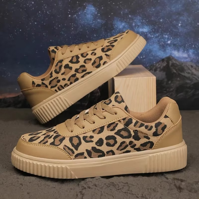 Tênis Leopardo Ortopédico