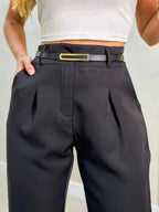 Calça Jogger Cenoura em Alfaiataria com Cinto